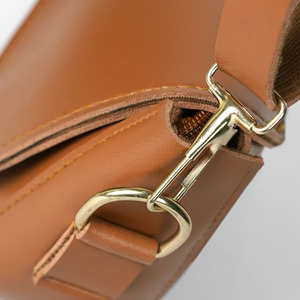 Crescent Carryall - Brown - 2