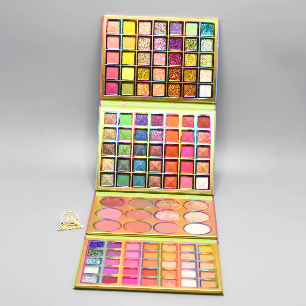 NAKED Eyeshade Kit - Romantic Color All In One Fashion Palette