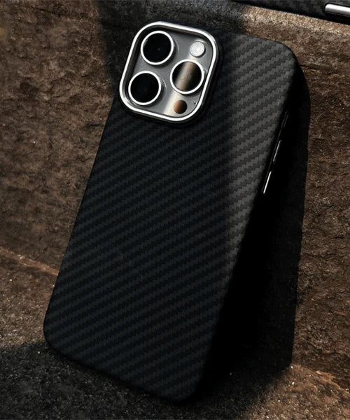 New Pitaka Carbon Fibre Series Case. - 2