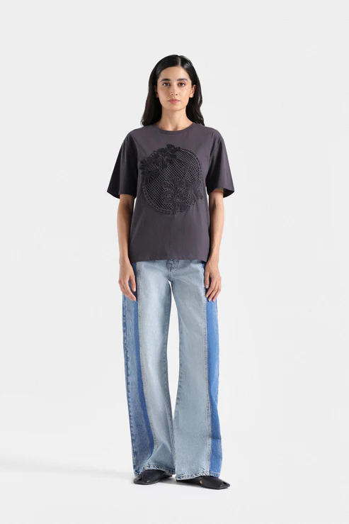 Wide Leg Contrast Jeans