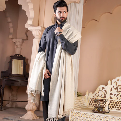 Off-White Bannu Wool Shawl - 4