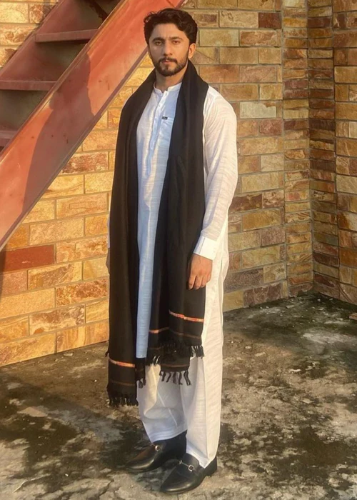 Swati Dhussa Shawl - Black